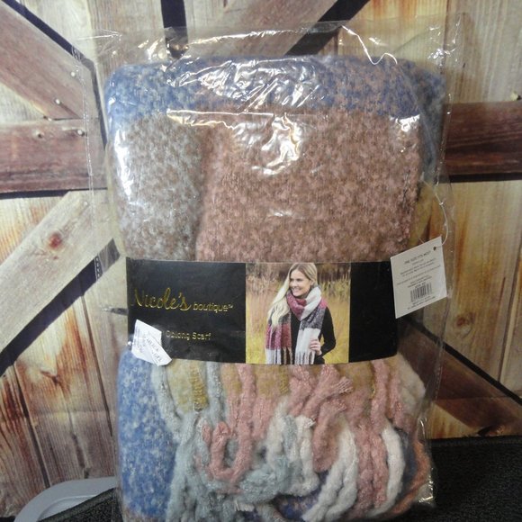 Nicole's Boutique Accessories - Nicole's Boutique Cozy Oblong Scarf funky cool colors~NIP~Soft and comfy